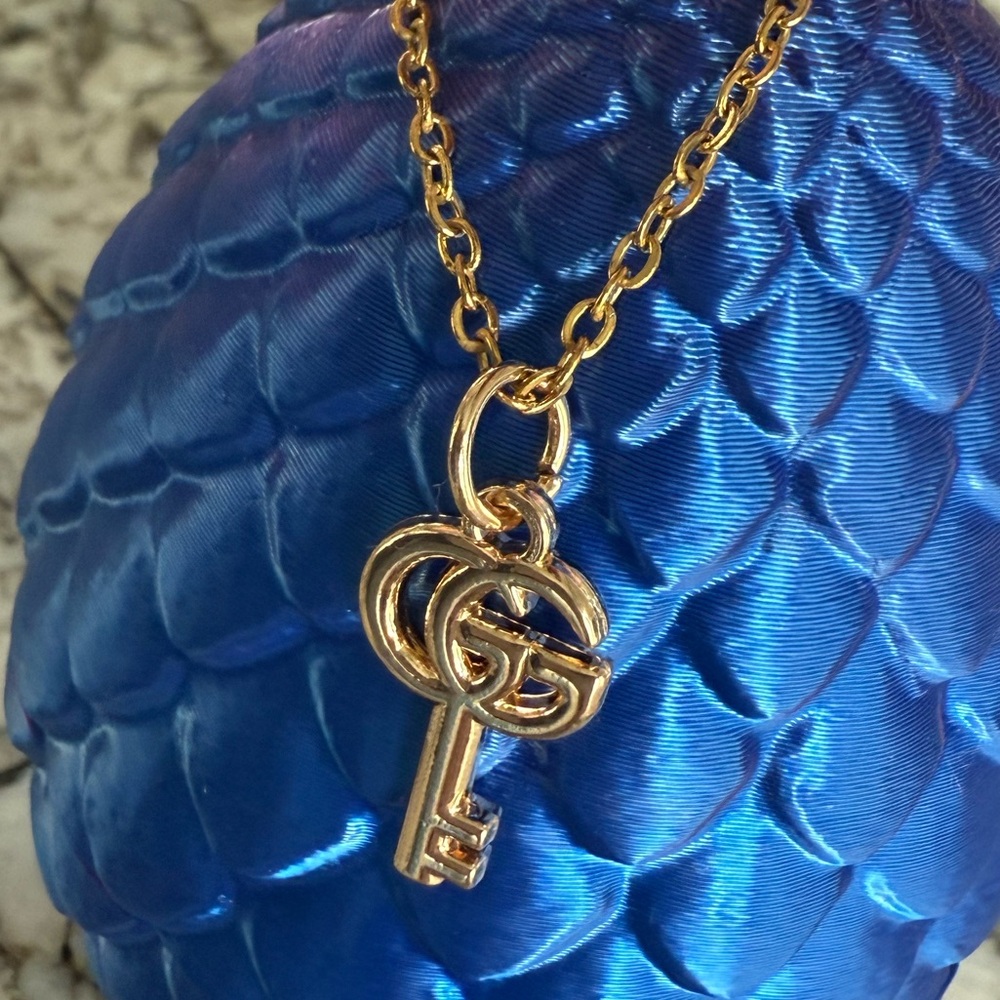 GG Gold Key Pendant Necklace